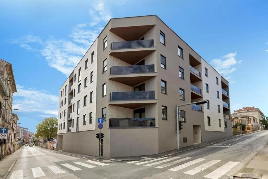 Apartman Noovi - With Private Parking Pula Apartment