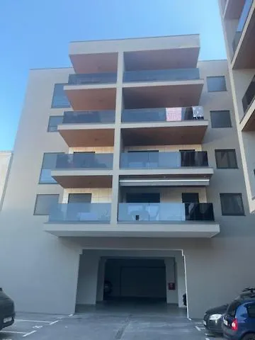 Apartman Noovi - With Private Parking Pula 0*,  Croatia