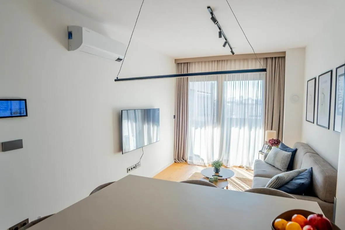 Apartment Apartman Noovi - With Private Parking Pula