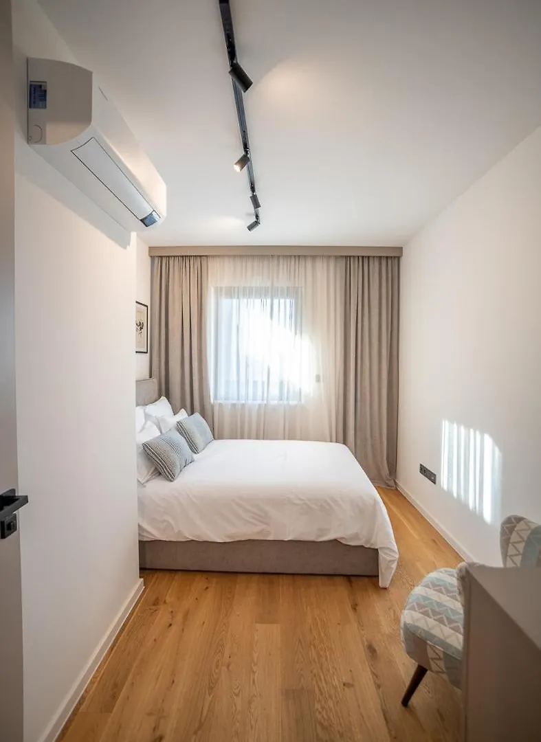 Apartment Apartman Noovi - With Private Parking Pula Croatia